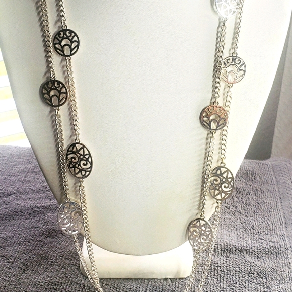 Necklace Women's Long  Silver-tone Modernist desig - Picture 4 of 4